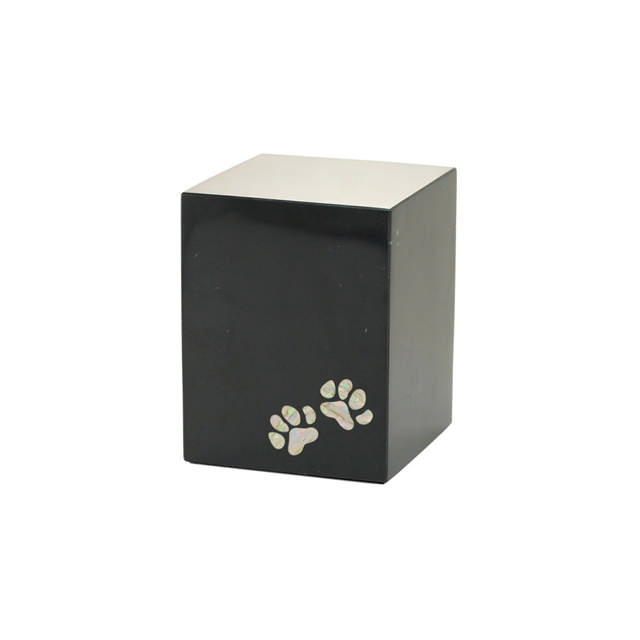 Monumental Memorials Pet Paws Pearl Inlay, Black
