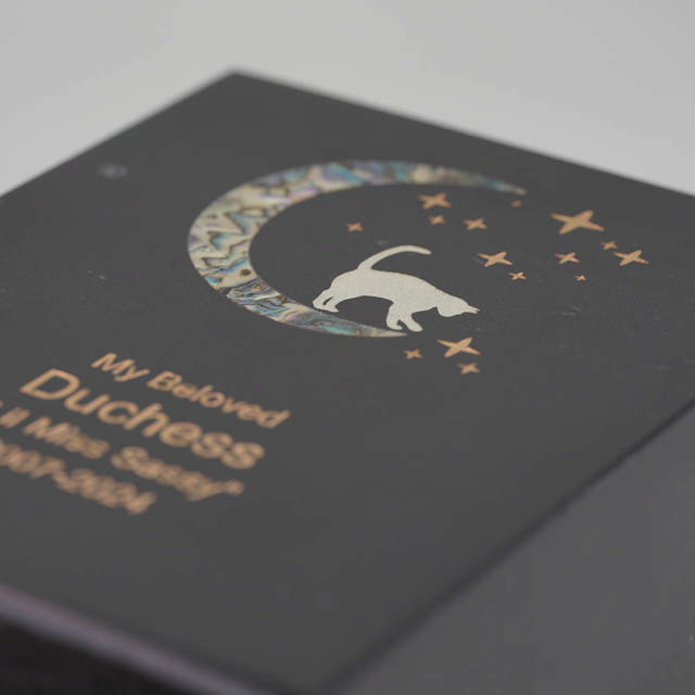 Monumental Memorials Pet Cat Moon Pink Inlay, Blck