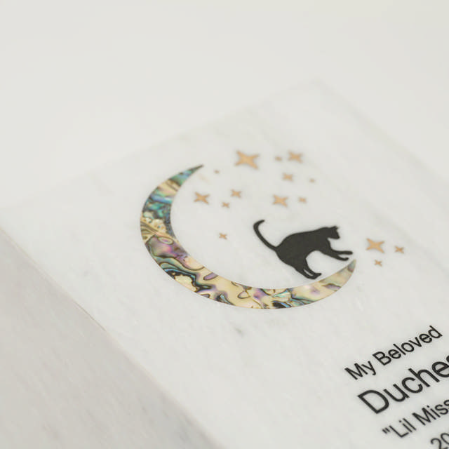 Monumental Memorials Pet Cat Moon Pink Inlay, Whte