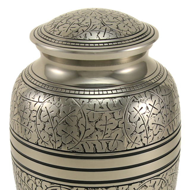 Silver Oak, Full Size Urn