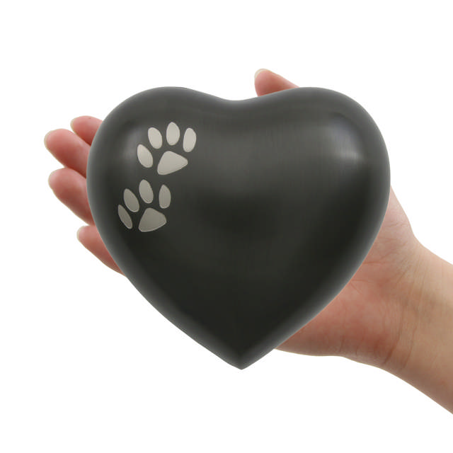 Arielle Slate Heart Paw Urn