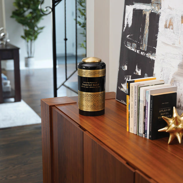 Premier Radiance®, Full Size Urn