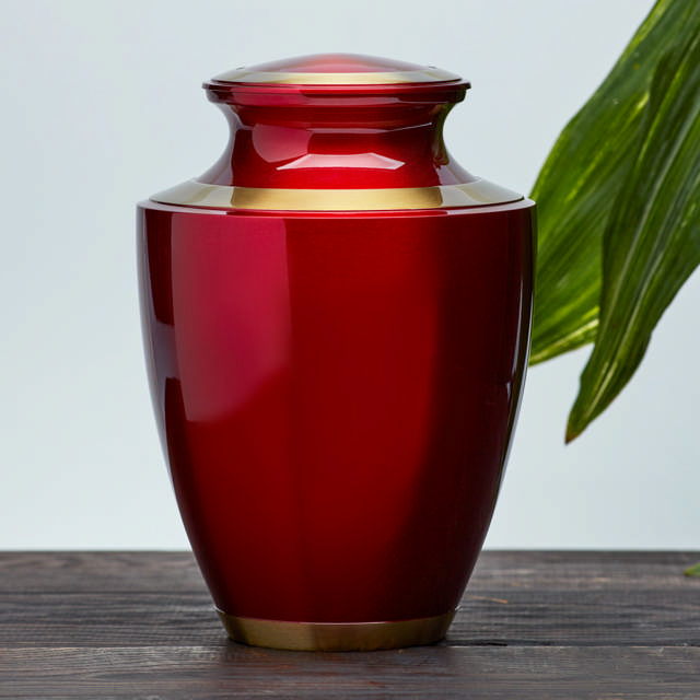 Trinity Crimson, Full Size Urn