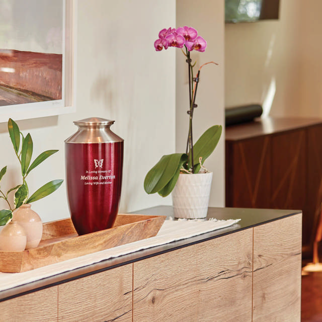 Monterey Ruby Red, Full Size Urn