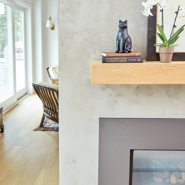 Elite Cat Black, Petite Urn