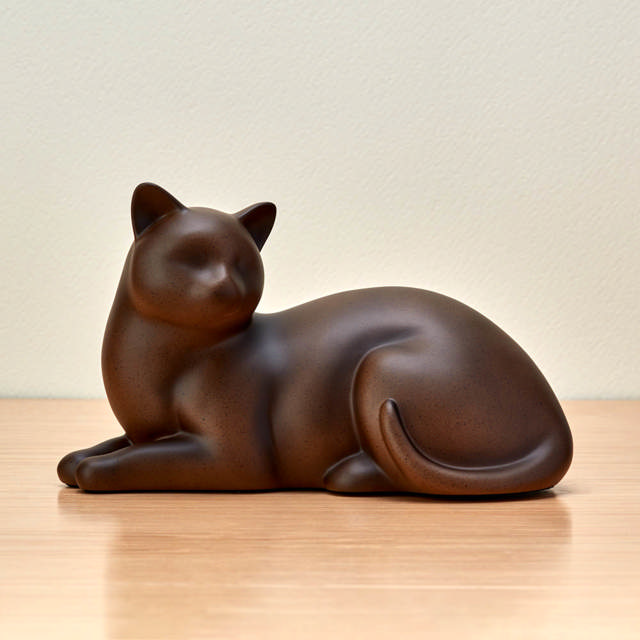 Cozy Cat Tabby, Petite Urn