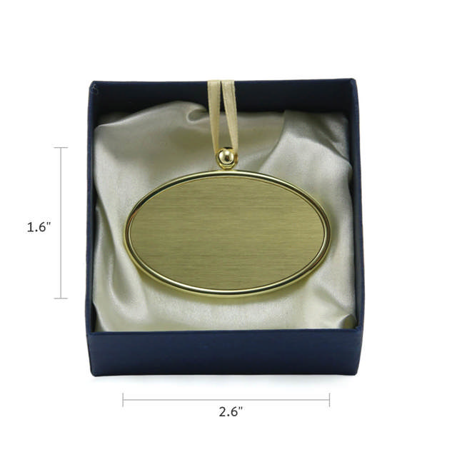 Oval Pendant Golden