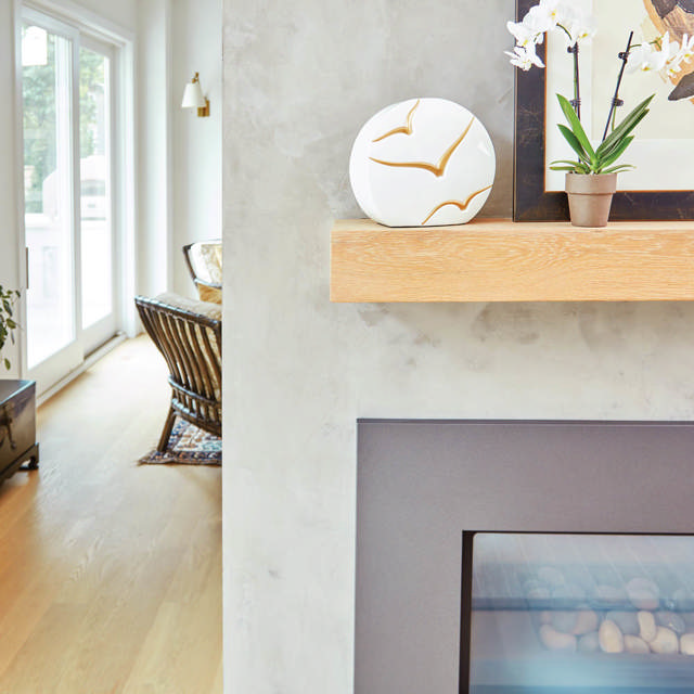 Windham Textured Going Home® Glossy White