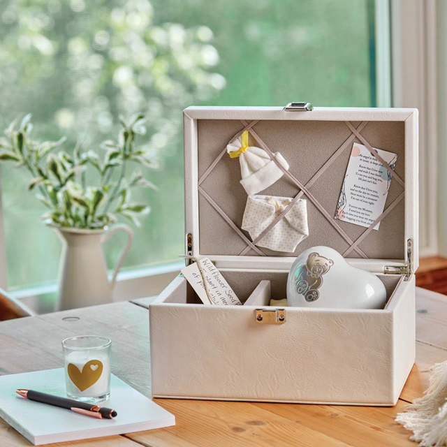 Teddy Bear Memory Chest